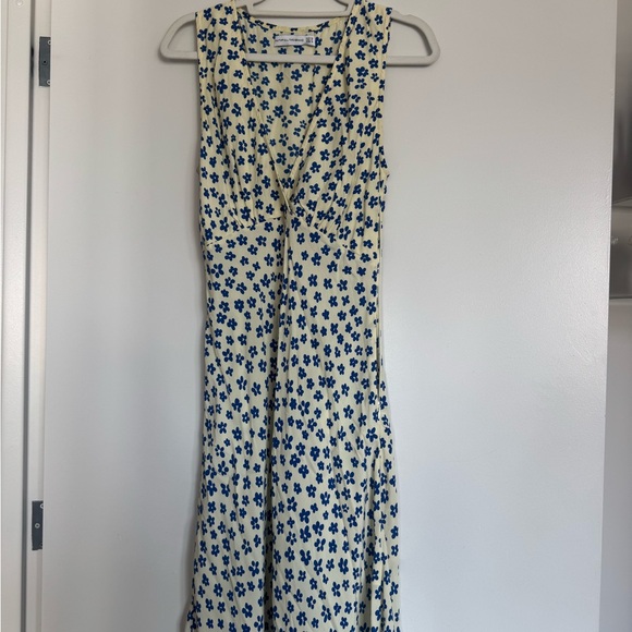 Faithfull the Brand Blue Floral Midi Dress - Picture 3 of 5